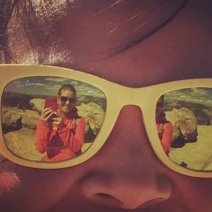 Meet your Posher, Theresa